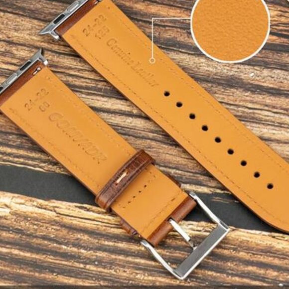 Vintage Brown Leather Luxury Apple Watch Band - Picture 4 of 5